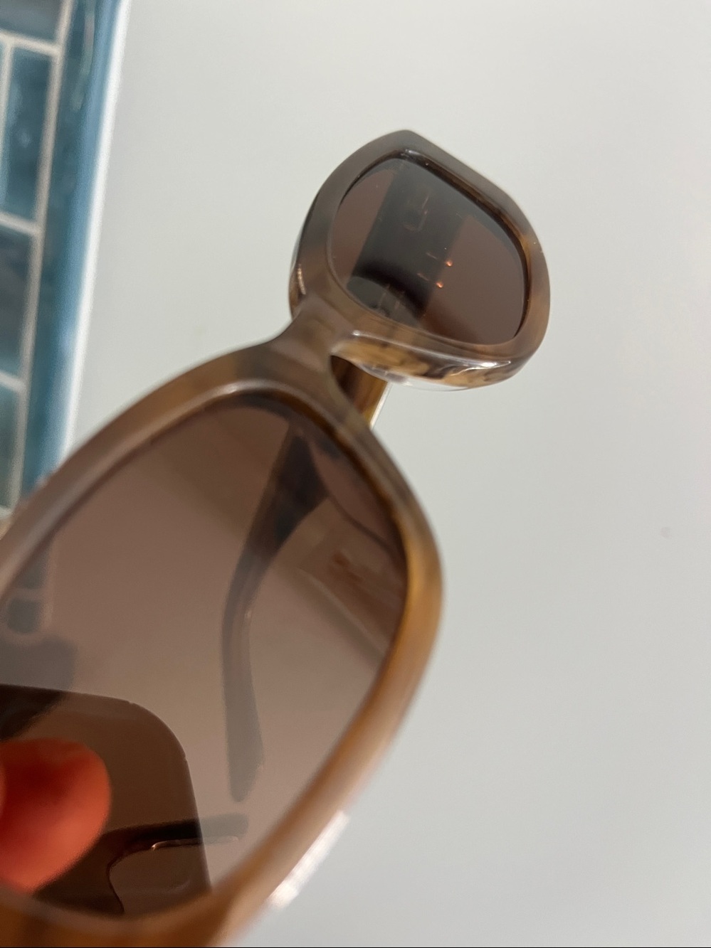 DEZI Cuffed Sunglasses Half & Half Tortoise Congnac -Gold - Picture 10 of 16